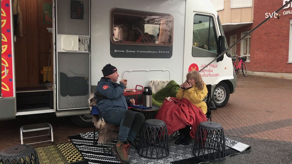 Julla Májja under litteraturfestivalen Littfors i oktober 2021.