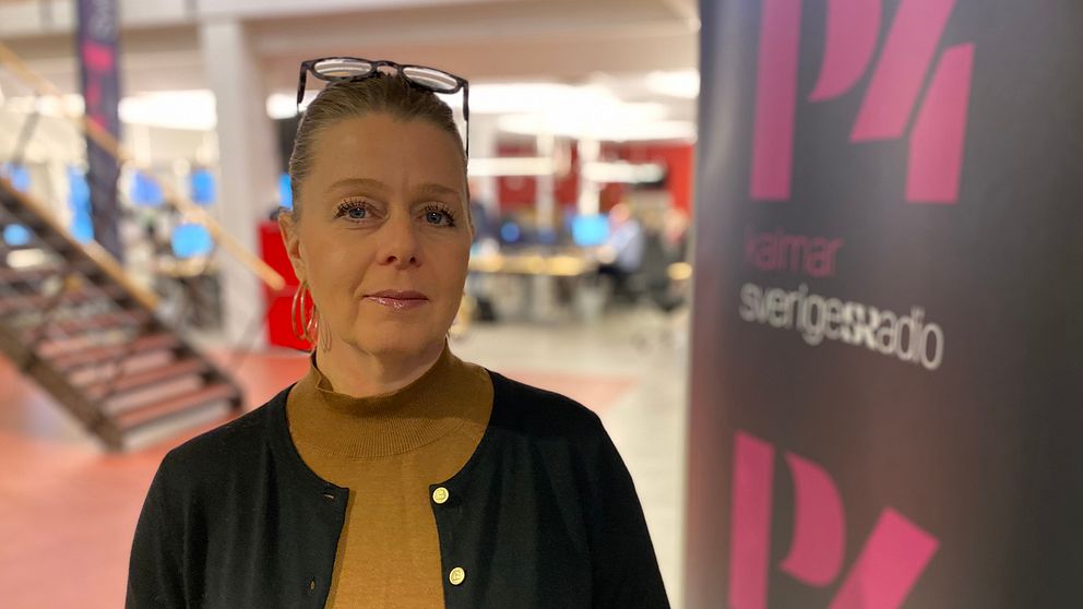 Hör Louise Haag, tf kanalchef på P4 Kalmar berätta om hur det gick till när deras reporter hotades när hon var på plats och jobbade i Norrliden.