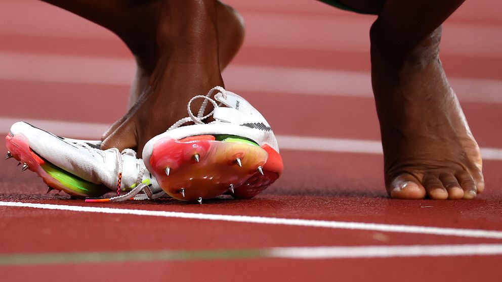 Från och med den 1 november 2024 kommer en gemensam tjocklek på skosulorna att gälla inom samtliga friidrottsgrenar.