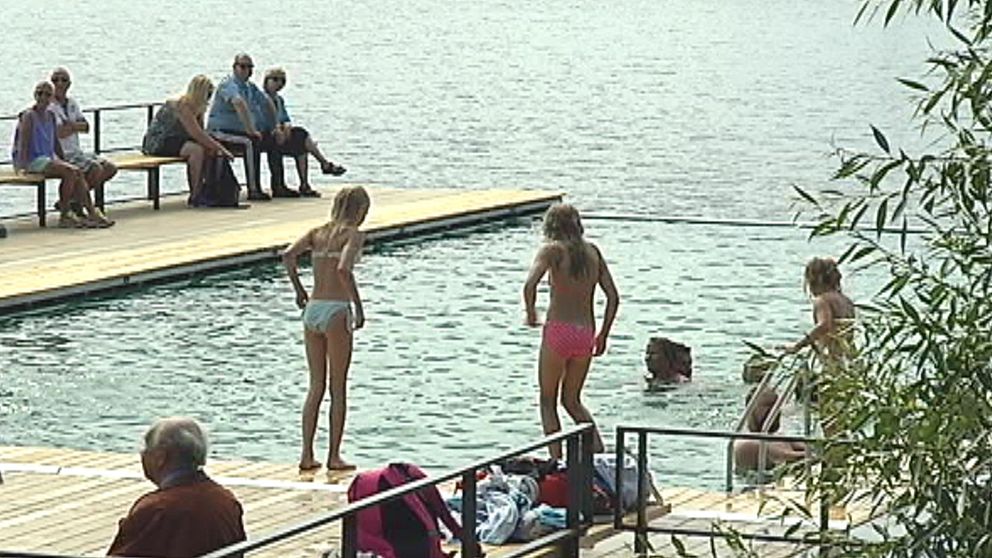 I den göteborgska värmen den 10 augusti passade ett dopp i ”Pöl Harbour” bra.