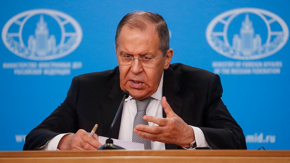Rysslands utrikesminister Sergej Lavrov under en presskonferens.