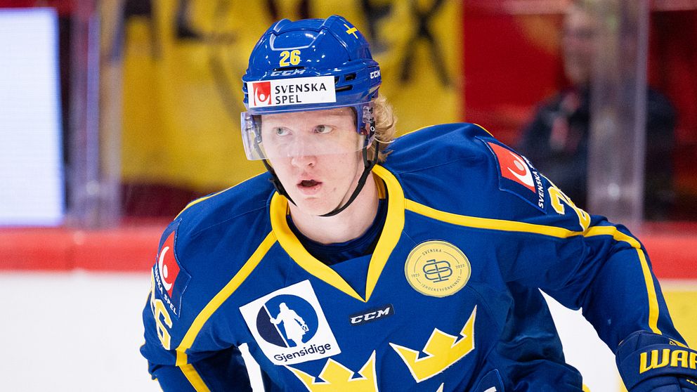 Rasmus Dahlin spelklar mot Finland.