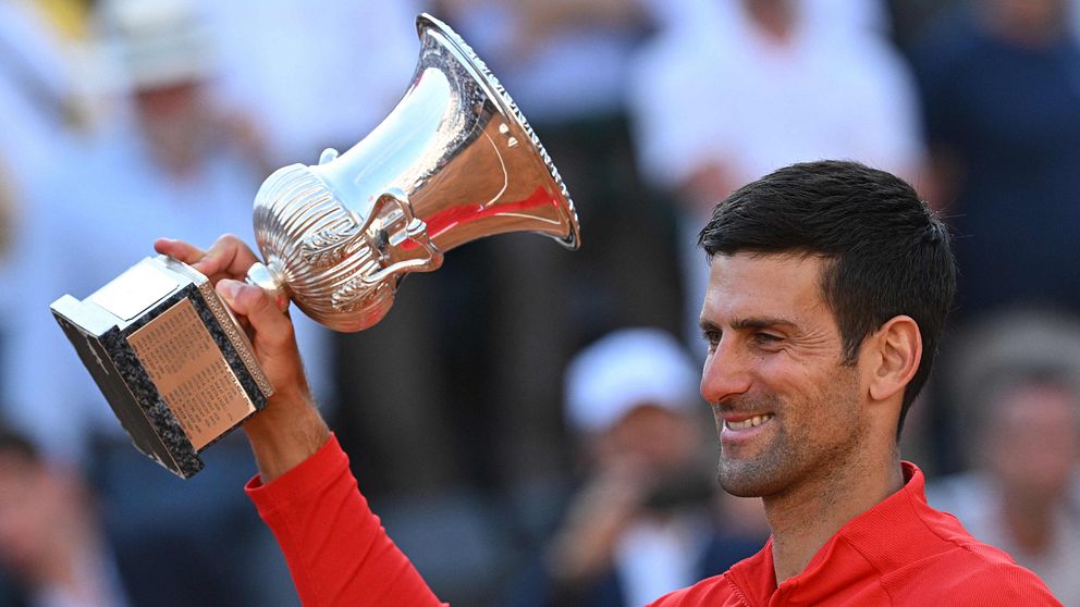 Novak Djokovic fick lyfta segerpokalen i Rom.