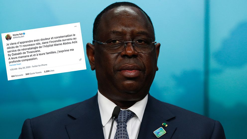 Senegals president Macky Sall och ett urklipp på hans Twitter-inlägg ovanpå arkivbilden.