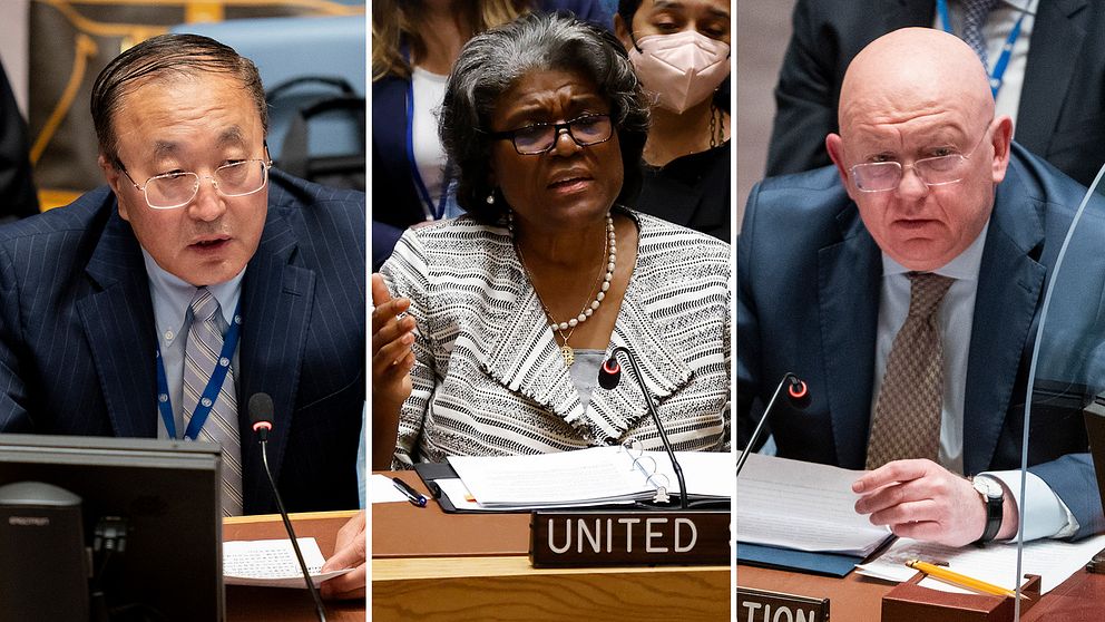 Ihopklipp av Kina och Rysslands FN-ambassadörer Zhang Jun och Vassily Nebenzia samt USA:s FN-ambassadör Linda Thomas-Greenfield. Arkivbilder.