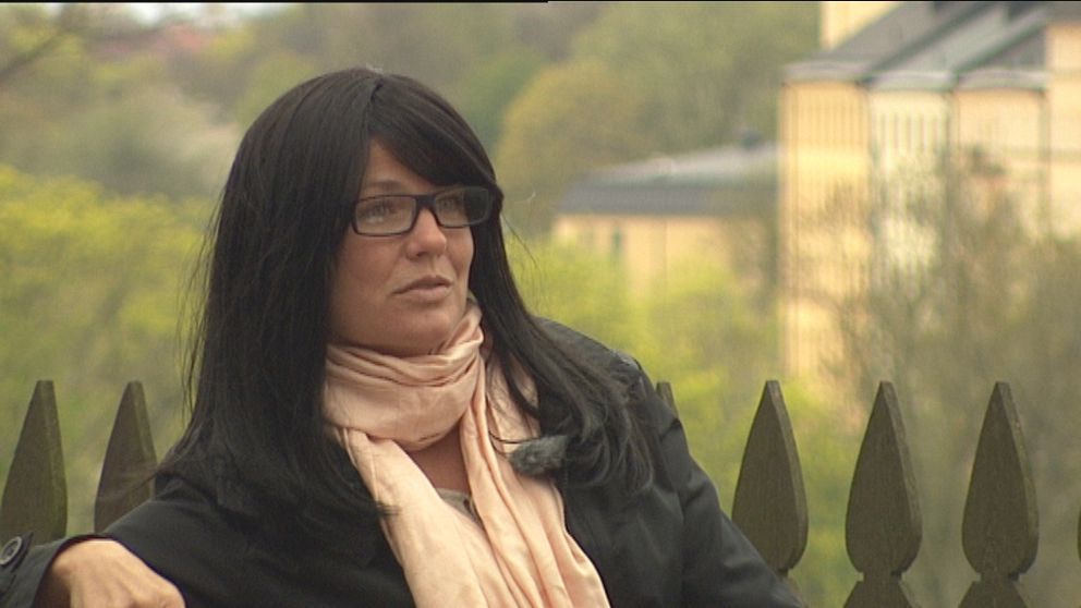 Lena fick magen förstörd.