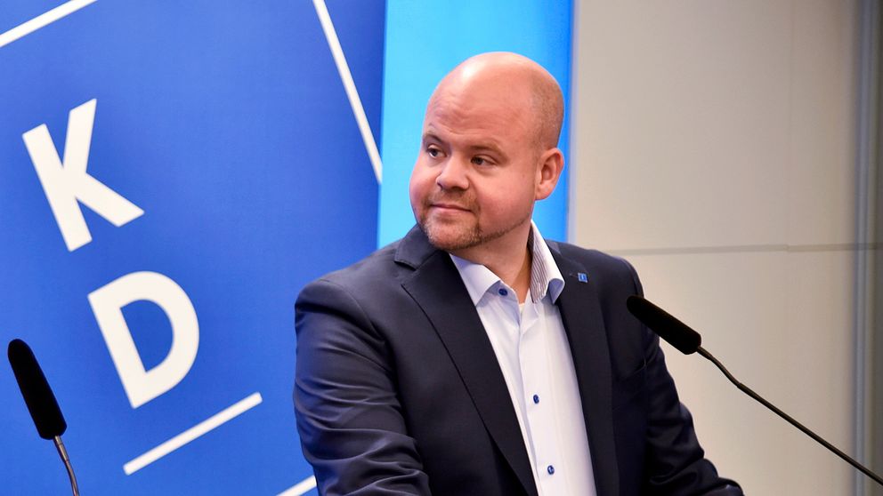 Kristdemokraternas partisekreterare Peter Kullgren är kritisk till nedskärningar i klimatbiståndet.
