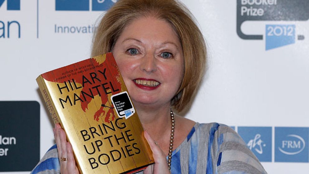 Hilary Mantel och hennes vinnarbok.