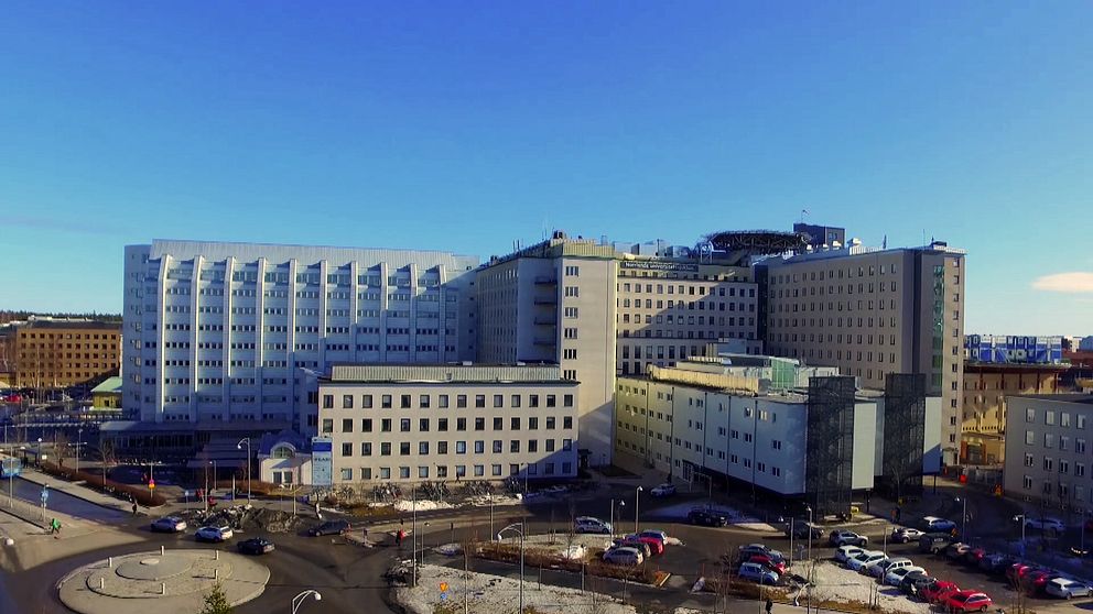 En flygbild på Norrlands universitetssjukhus i Umeå.