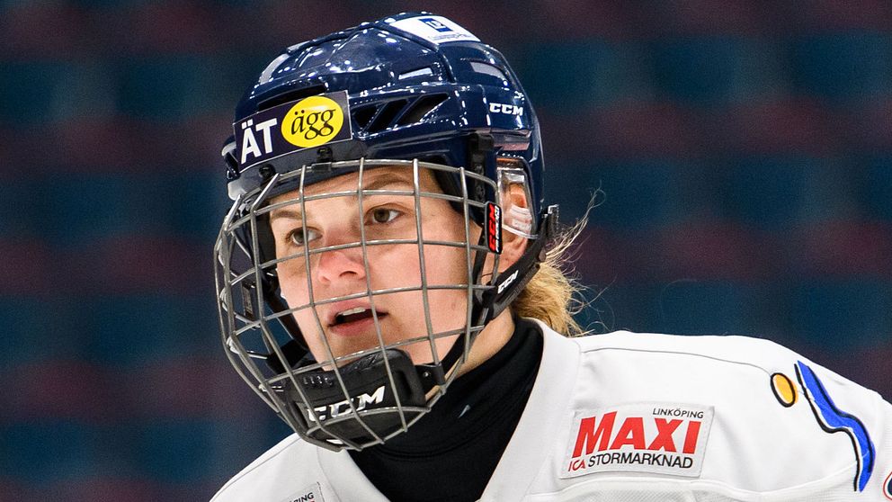 Linköpings Jennifer Wakefield under ishockeymatchen i SDHL mellan Djurgården och Linköping den 5 oktober 2020 i Stockholm.