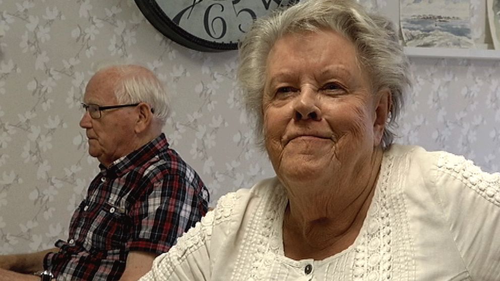 Pensionären Britta Andersson ser fram emot att få mer över i plånboken efter skattesänkningen.