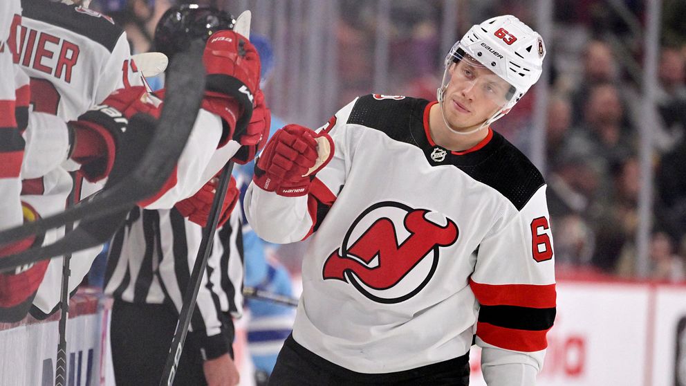 Jesper Bratt efter målet i matchen mot Montreal Canadiens.