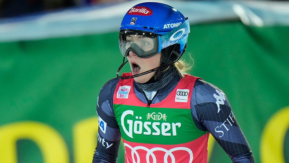 Mikaela Shiffrin tog sin 80:e världscupseger då hon vann slalomen i Semmering.