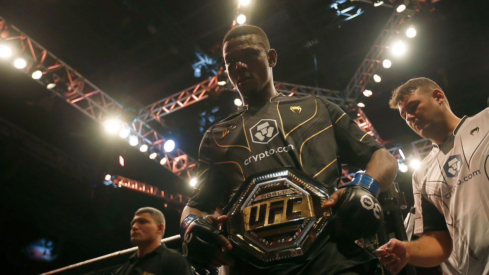 Jamahal Hill är ny UFC-mästare i lätt tungvikt efter att ha besegrat hemmahoppet Glover Teixeira i Rio de Janeiro i natt.