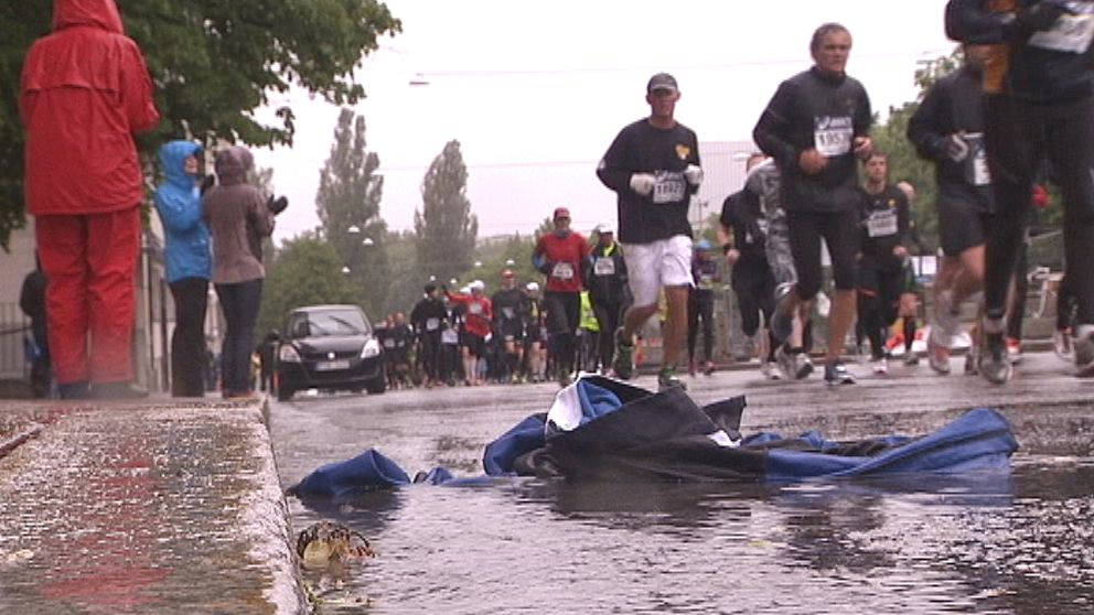 Stockholm Marathon avgjordes den 2 juni i regn, blåst och 5-gradig ”värme”.