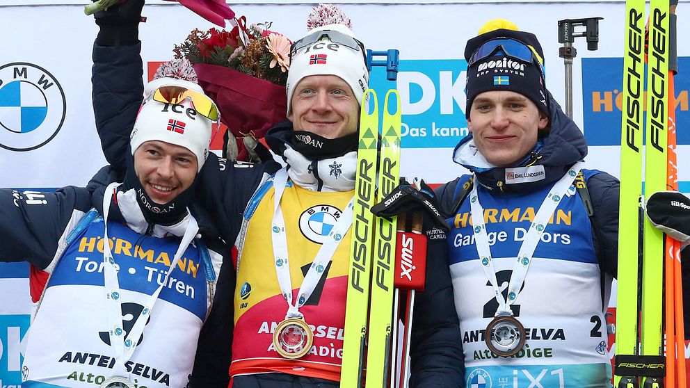 Martin Ponsiluoma (till höger) skrämmer alla konkurrenter enligt den svenske skyttetränaren Johan Hagström.