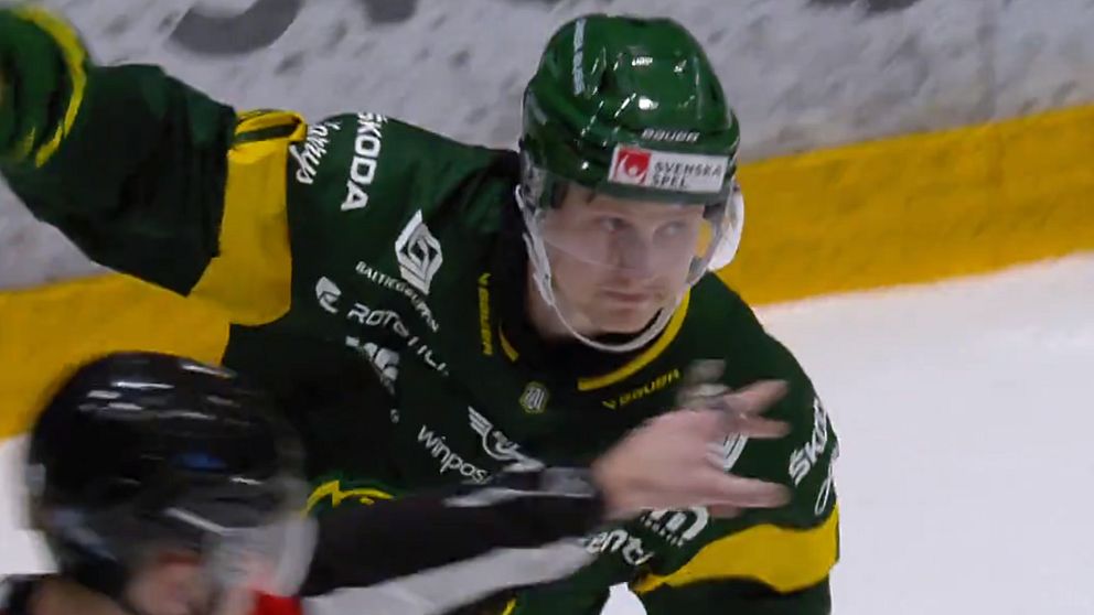 Jens Lööke satte avgörande straffen i Björklöven-debuten