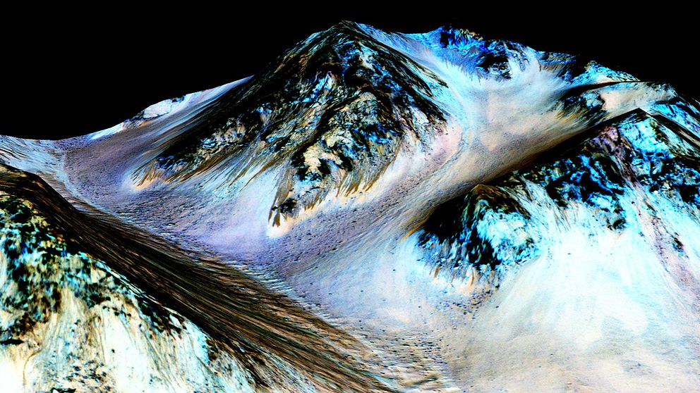 Dalarna på Mars tror forskarna har formats av vatten – en förutsättning för liv på planeten.
