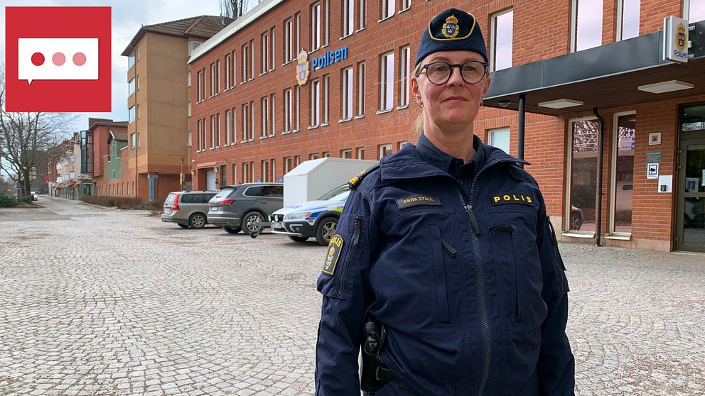 Kommunpolisen Anna Ställ står utanför polishuset i Borlänge.