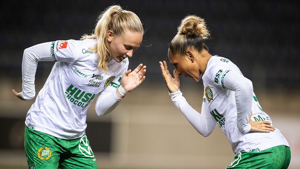 Hammarbys Matilda Vinberg och Madelen Janogy jublar.