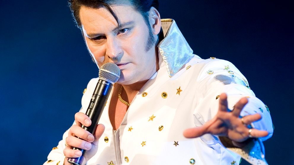 Glenn Wish, artist och Elvisimitatör