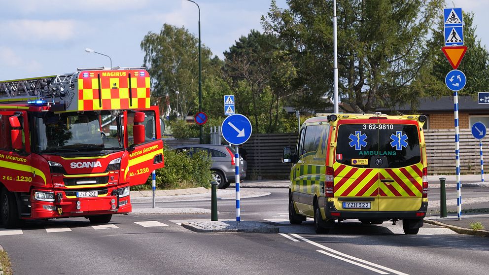 En pojke på elsparkcykel blev påkörd av en personbil på Hohögsgatan i Malmö på fredagseftermiddagen.