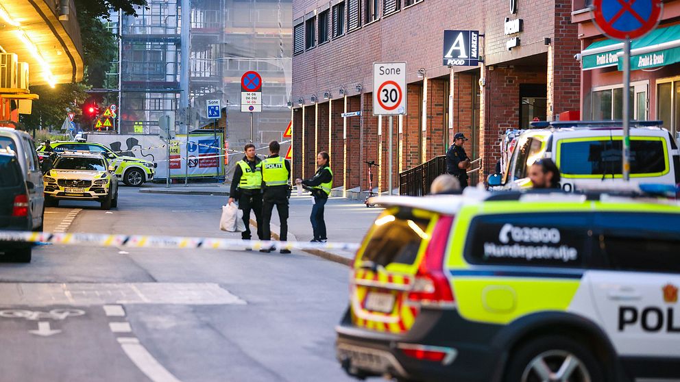 Norsk polis vid avspärrningar runt hotell i Oslo