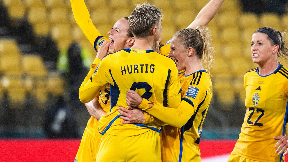 Amanda Ilestedt hjälte för Sverige – se målen från den blågula VM-segern