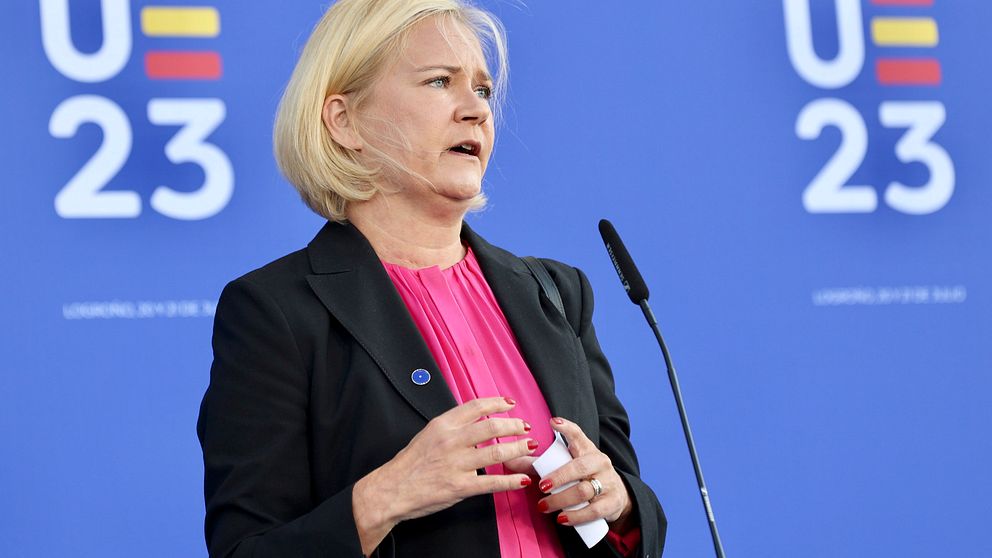 Finlands inrikesminister Mari Rantanen