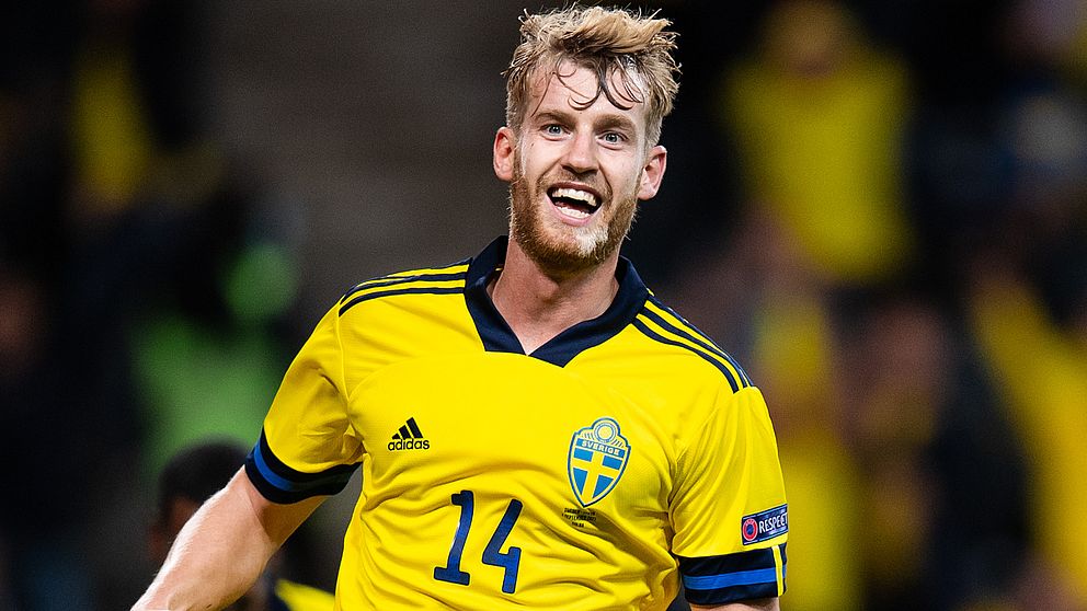 Filip Helander har skrivit på för danska Odense.