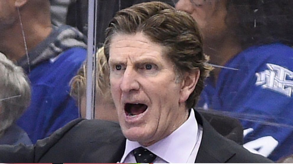 Mike Babcock tvingas lämna Columbus.