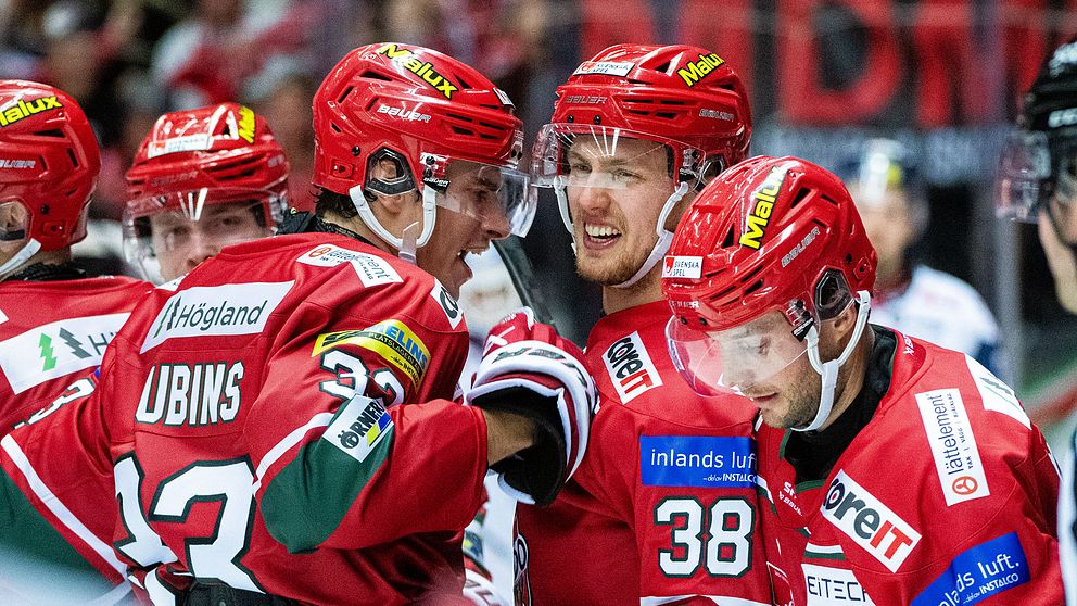 Johan Södergran gjorde hattrick när Modo vann mot Linköping med 7-4 och kepsarna fyllde isen i den första hemmamatchen i SHL sedan 2016.