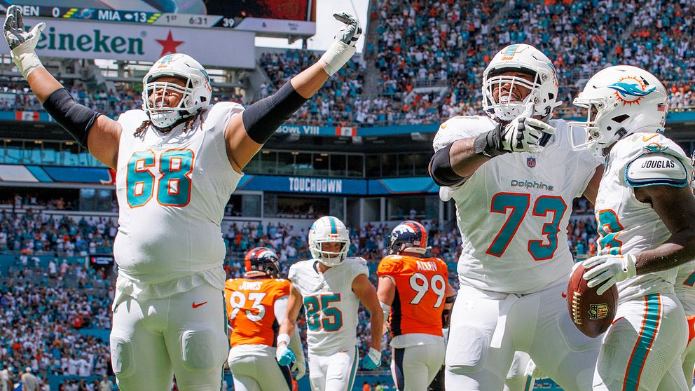 Robert Hunt, Austin Jackson och De'Von Achanes Miami Dolphins stos för en mäktig insats mot Denver Broncos.