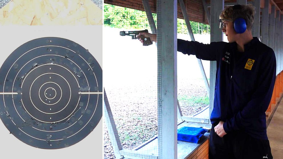 Svart måltavla med skotthål i mitten. Man med blå hörselkåpor står upp och håller ut en pistol med rak arm. Emil Thomsson, Hasslö, pistolskytte.