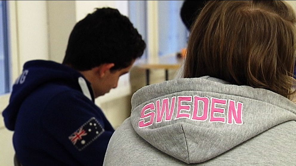 Sveriges kommuner och landsting kräver nya regler kring nyanlända i skolan.