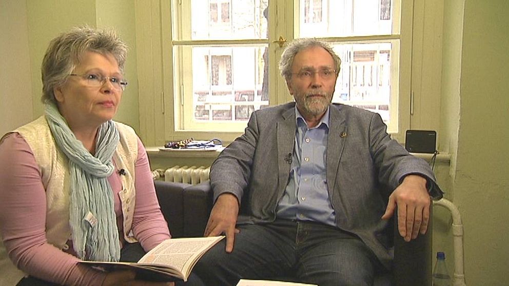 Tatjana Sterneberg och Carl-Wolfgang Holzapfel var bägge politiska fångar och har länge arbetat för de förföljdas rättigheter.
