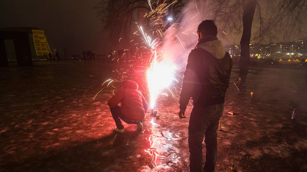 Polisen hade på torsdagskvällen 12 ärenden gällande rakteter som skjutits mot människor i Göteborg och Borås. Arkivbild:TT