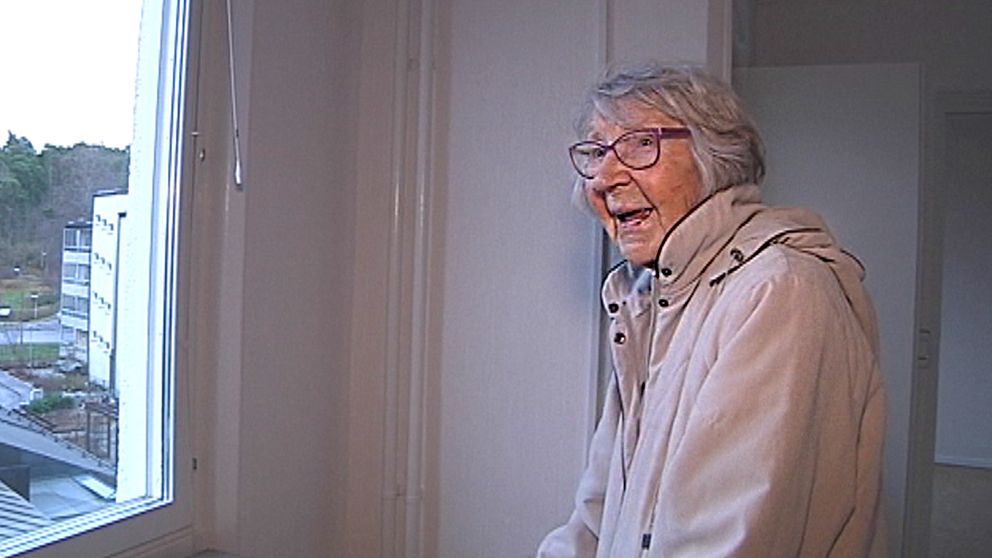 Margit Rundblad, 94, fick sitt länge efterlängtade äldreboende samma dag som hennes barnbarn gick till media och berättade om sin mormors situation.