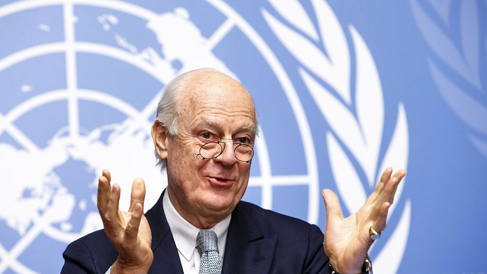 Det svensk-italienska FN-sändebudet Staffan de Mistura inleder Syriensamtalen utan oppositionen