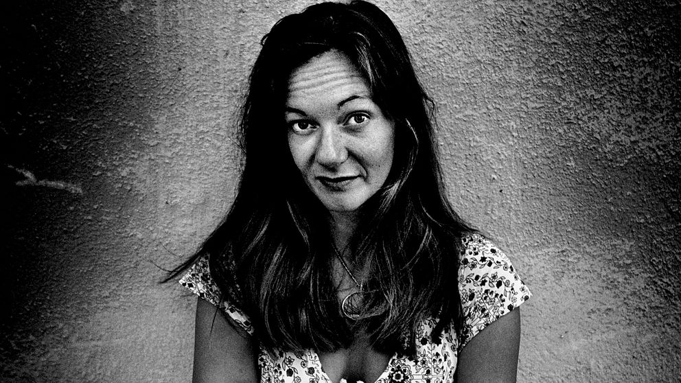 Hon skriver bok om Daniel Lind Lagerlöf SVT Nyheter