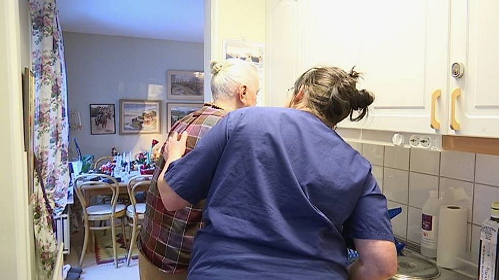 Äldre vill hellre bo hemma visar ny rapport