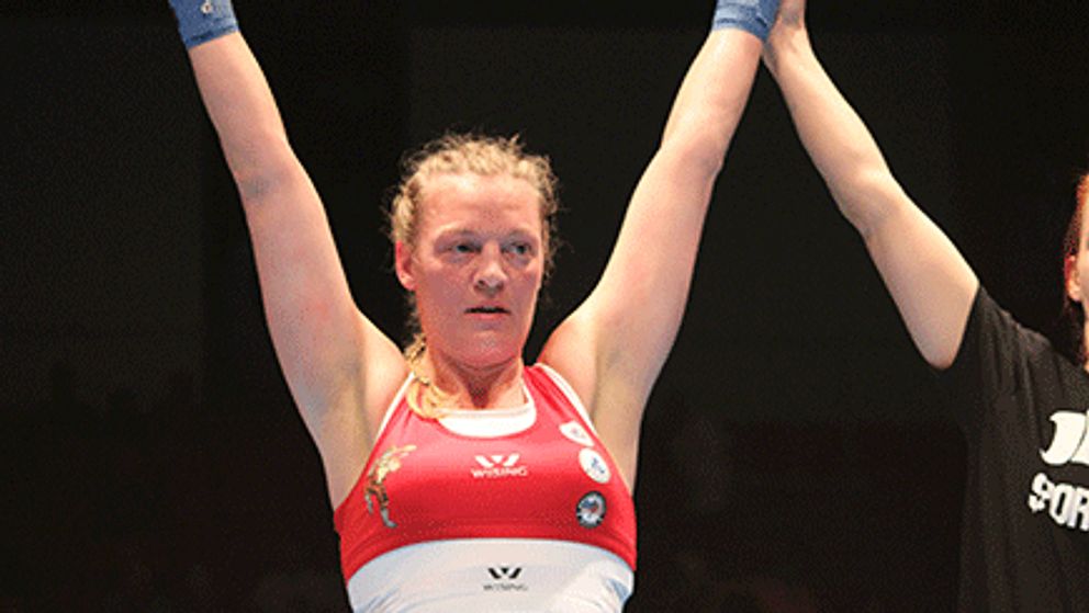 Regerande VM- och EM-vinnaren Elina Nilsson lägger av.