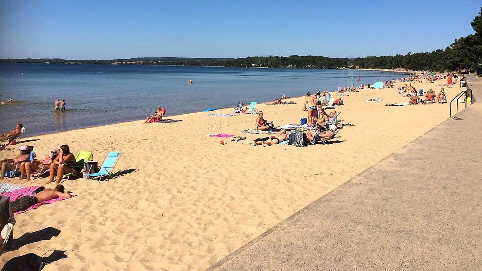 Varamonbadet vid Vättern i Motala