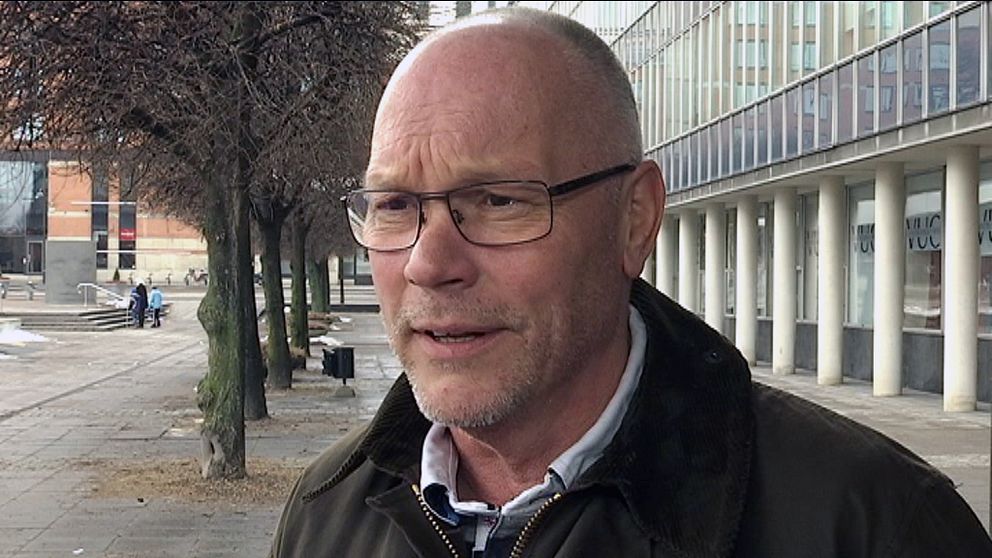VIK:s förre ordförande Christer Brostredt är bedrövad över det ekonomiska läget i klubben.