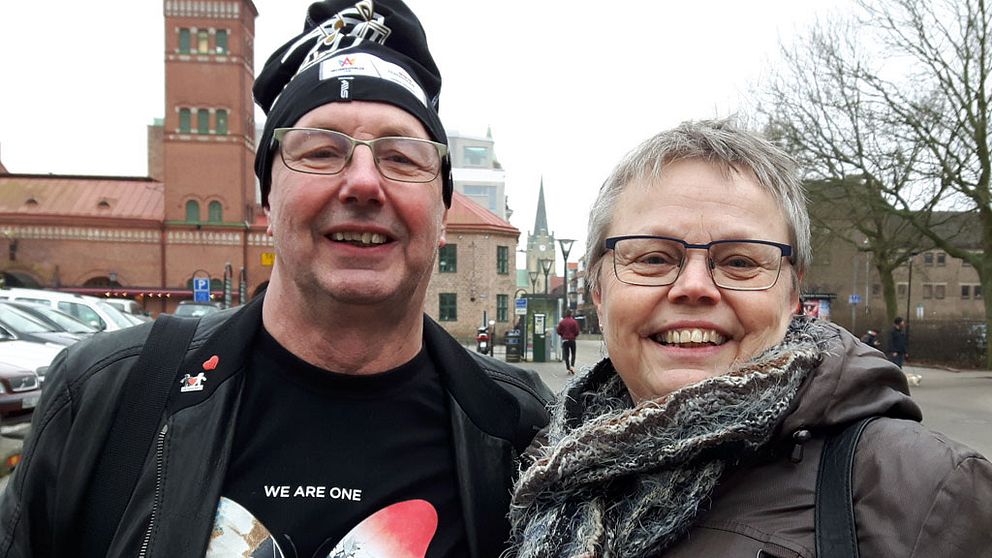 Hasse Gustafsson och Berit Vindeskog från Upplands Väsby besöker Halmstad för att se på Melodifestivalen.