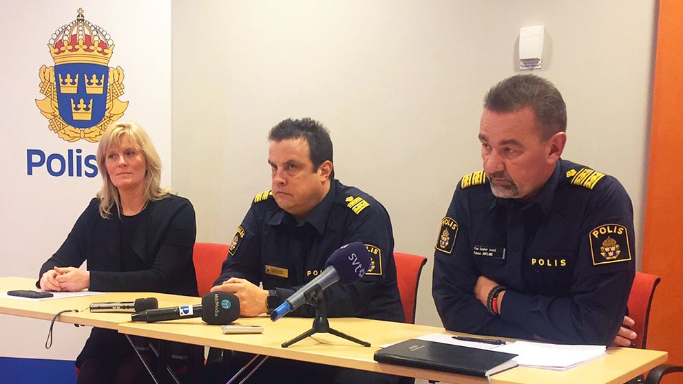 Polisen höll under måndagen en presskonferens med Sanna Matsson, förundersökningsledare, Peter Moberg, lokal polisområdeschef östersund och Stephen Jerand, polisområdeschef Jämtland.