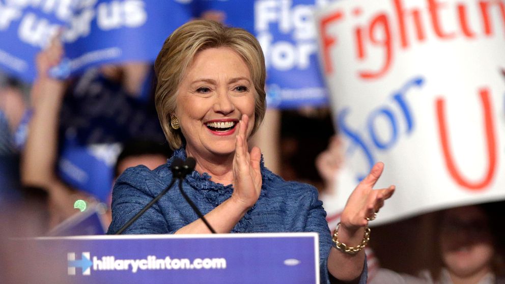 Hillary Clinton i sitt segertal i Florida.