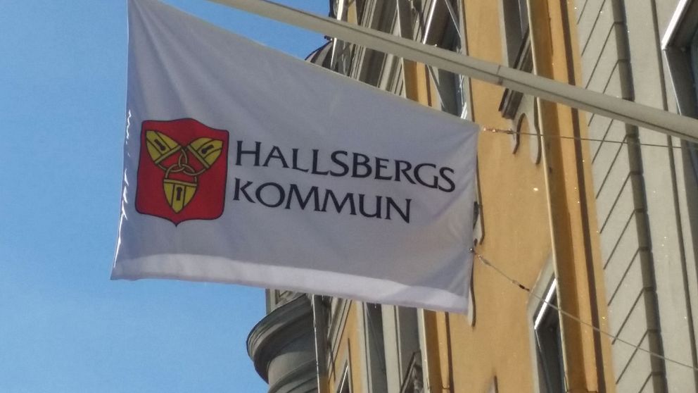 Flagga Hallsbergs kommun
