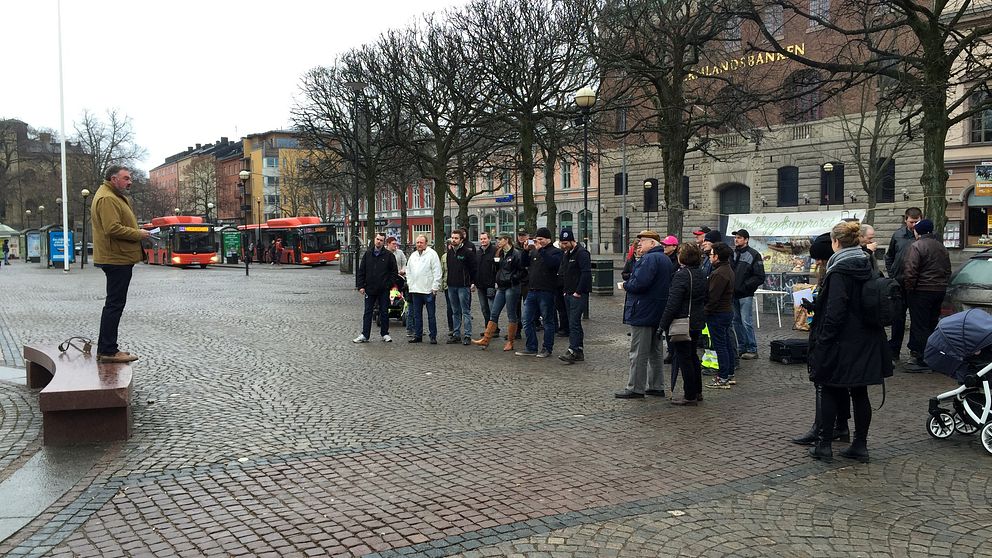 Föreningen Landsbyggdsupproret arrangerade en auktion på Stora torget.