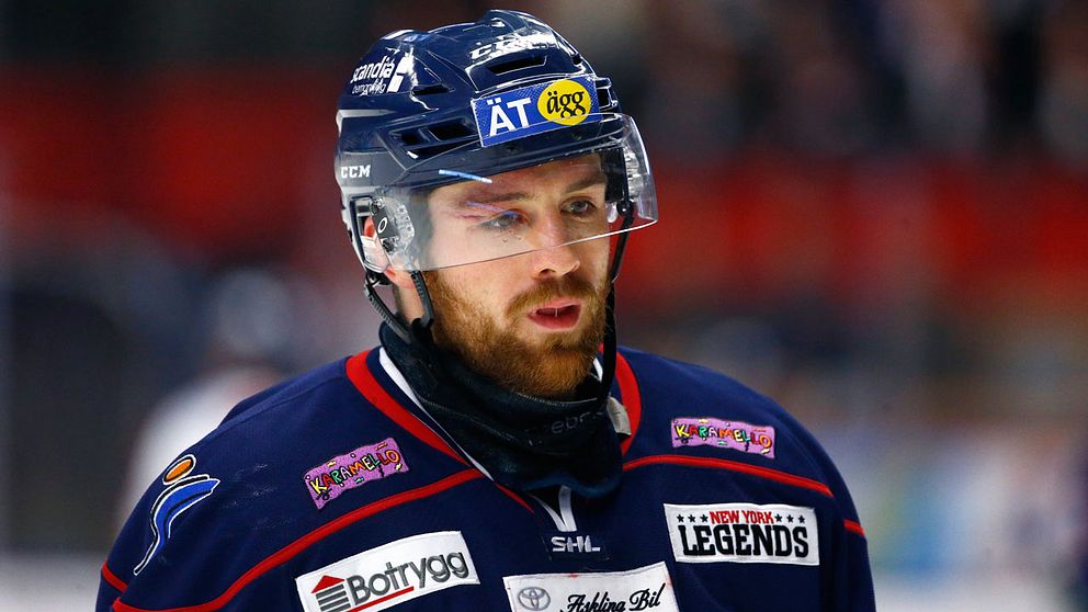 Nichlas Hardt gör comeback i Redhawks